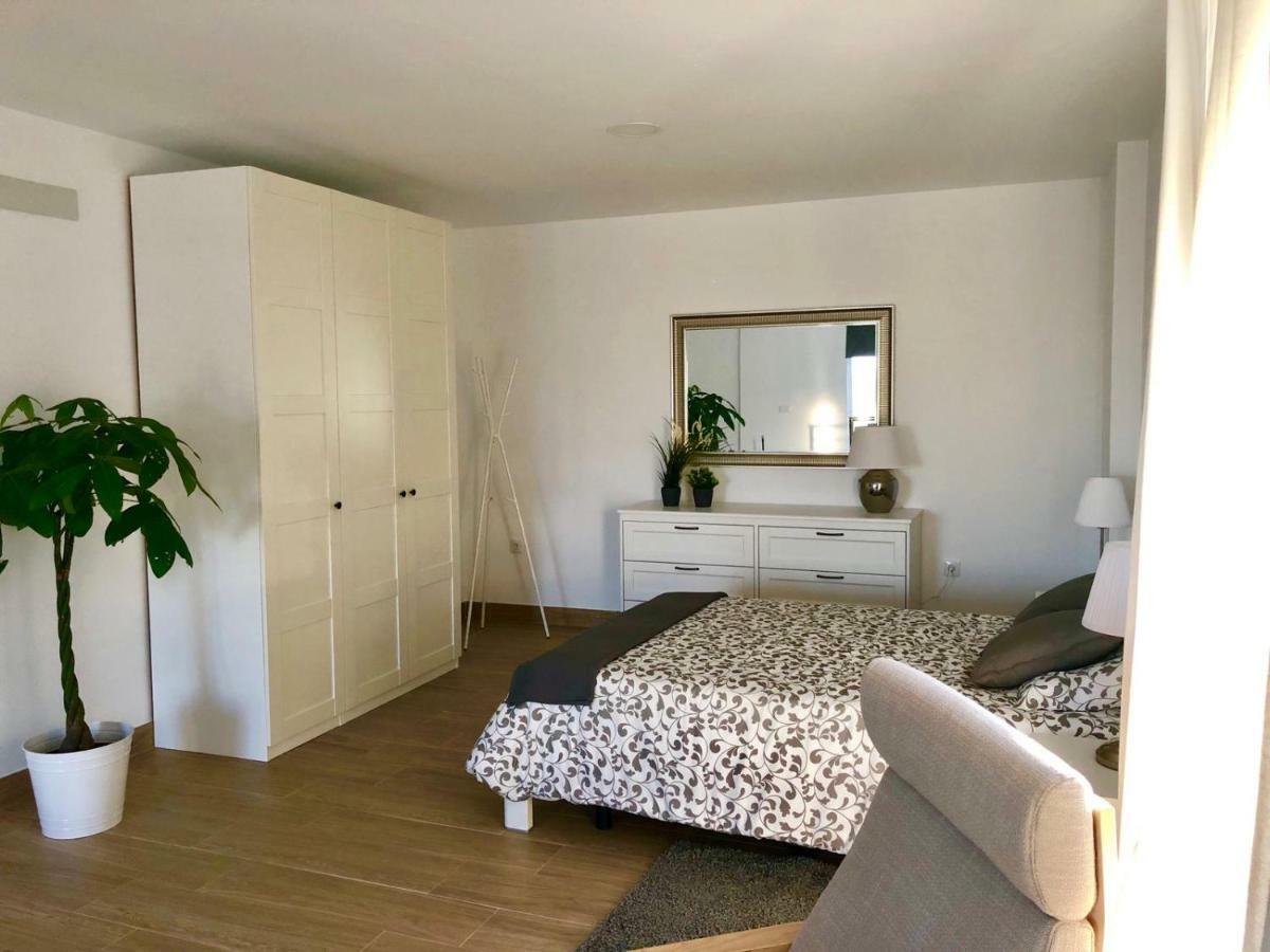 Villa Vivienda Avenida De La Manzanilla Sanlúcar de Barrameda Esterno foto